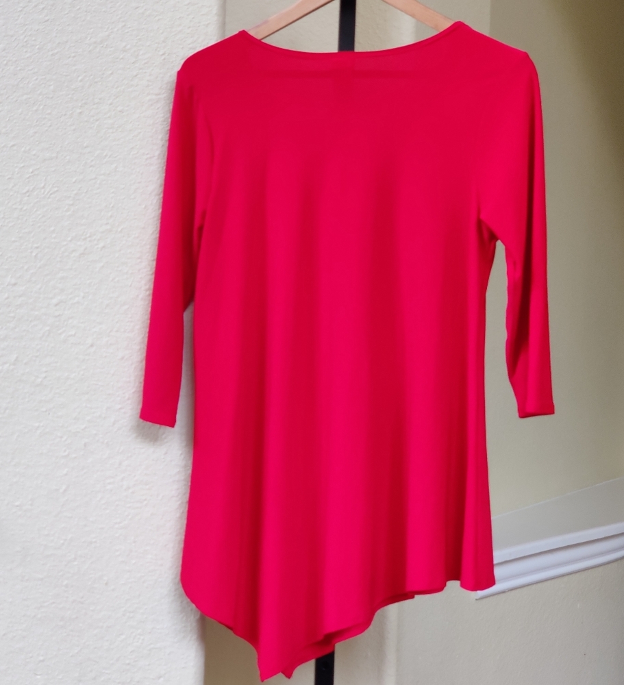 Curvesque Front Button Design Red Blouse Nwot - image 3